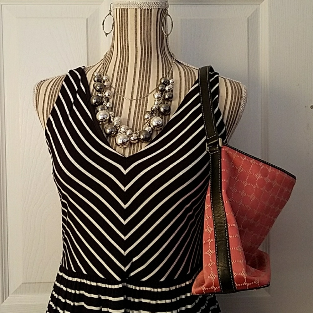 Dress 👗Cute😎-Ann Taylor Loft